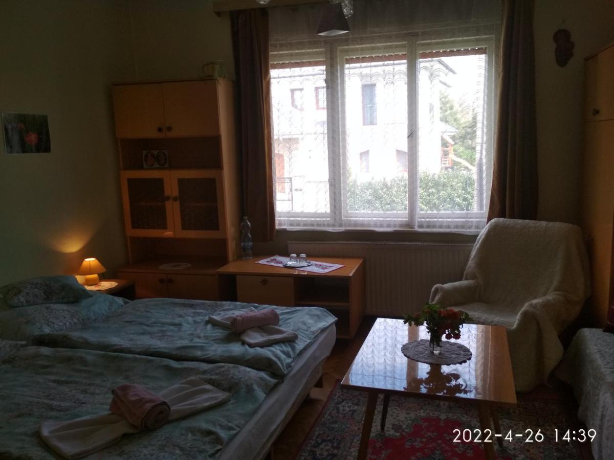 Apartamento Nyárfa Keszthely Exterior foto